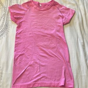 Lululemon Swiftly Tech Short Sleeve 2.0